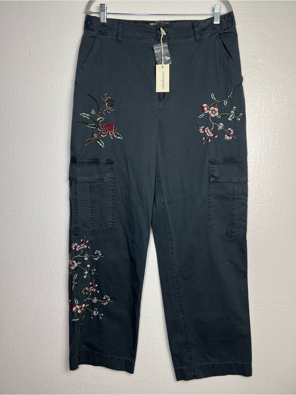 Sundance Botanical Cargo Jogger Pants Floral Embroidered grey Size 12 NWT